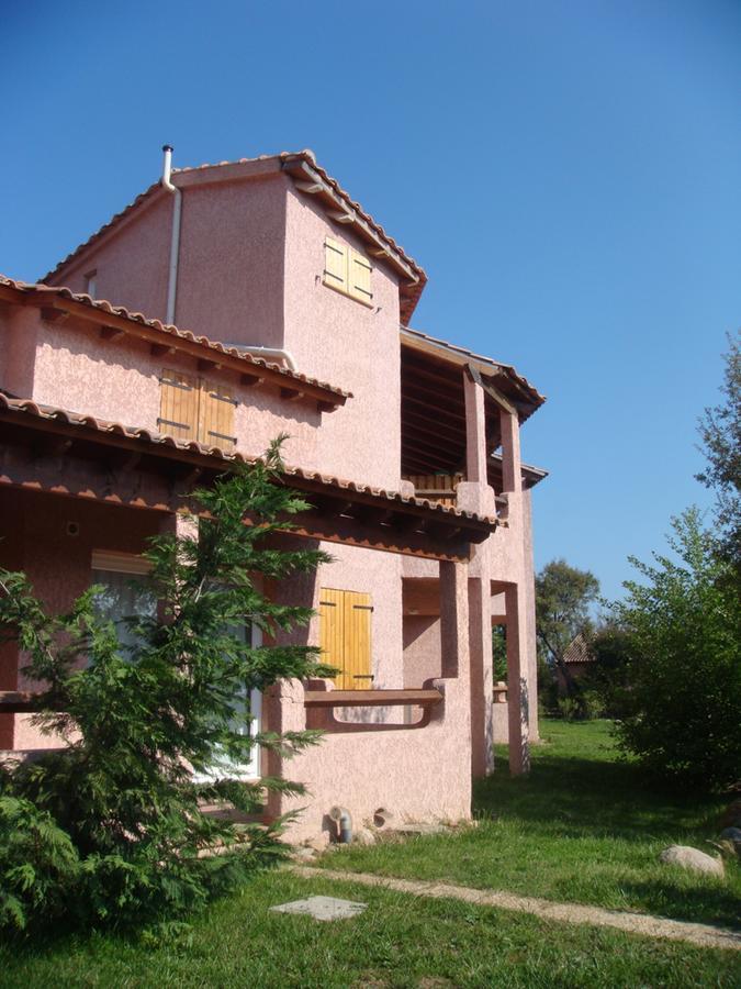 Aparthotel Complesso Residenziale Marina Di Pinarello Pinarellu Exterior foto