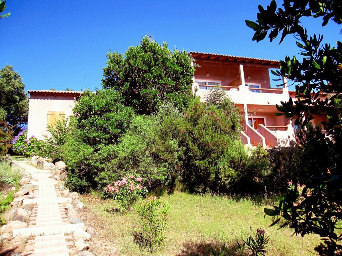 Aparthotel Complesso Residenziale Marina Di Pinarello Pinarellu Exterior foto