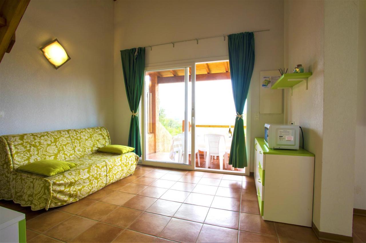 Aparthotel Complesso Residenziale Marina Di Pinarello Pinarellu Exterior foto